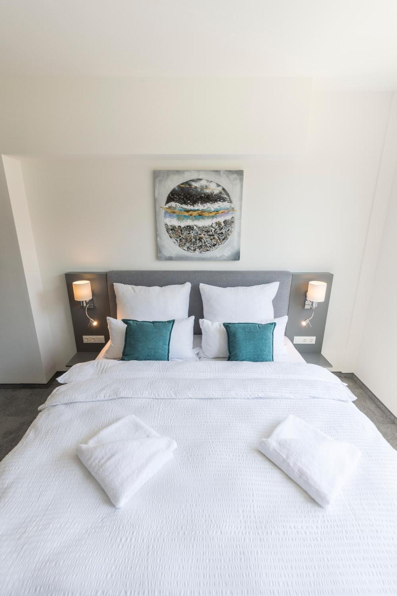 Vienna Cube Apartments Contactless Check In Ngoại thất bức ảnh